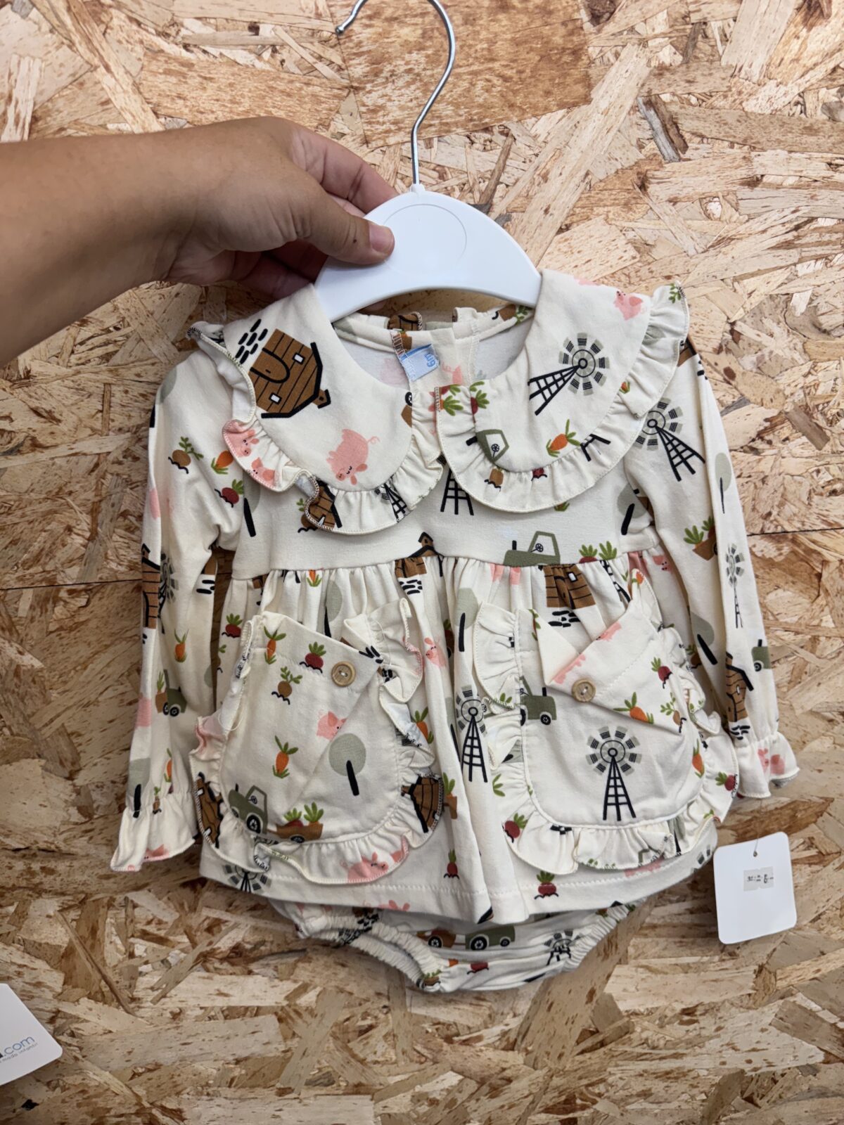 OUTLET(6 A 12MESES)