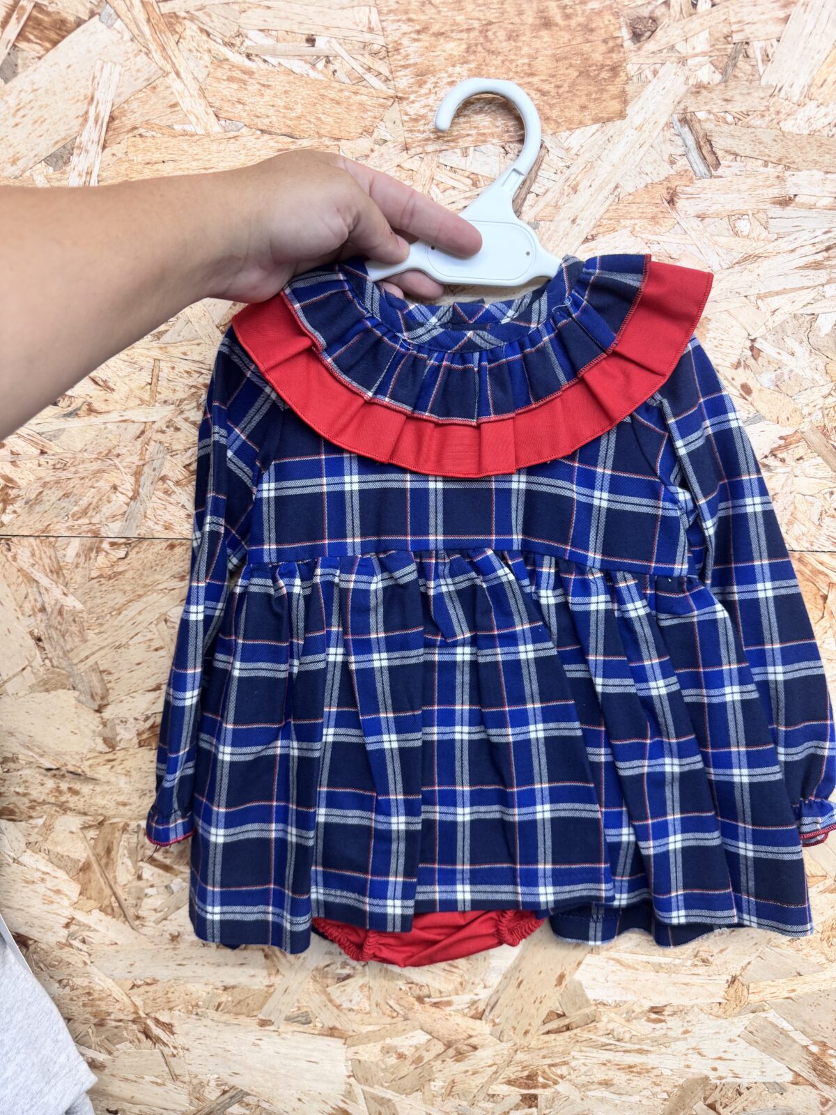 OUTLET(18MESES)