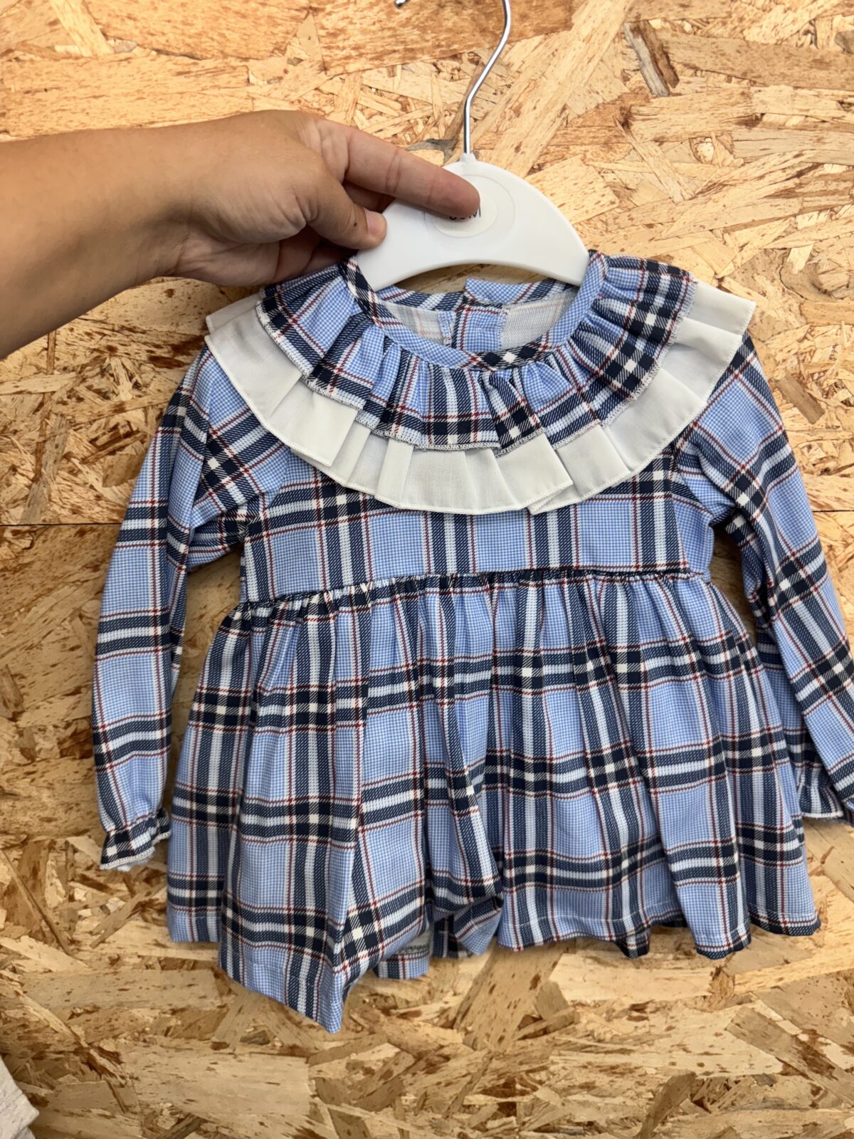 OUTLET(12MESES)