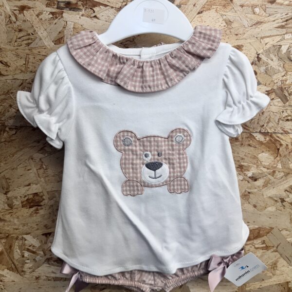OUTLET( 6 Y 18MESES)