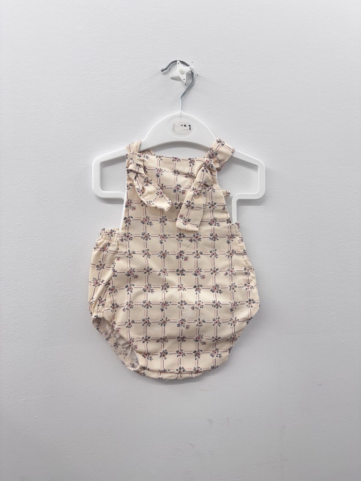 OUTLET( 6 A 48MESES)