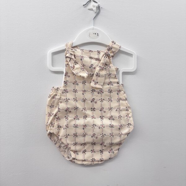 OUTLET( 6 A 48MESES)