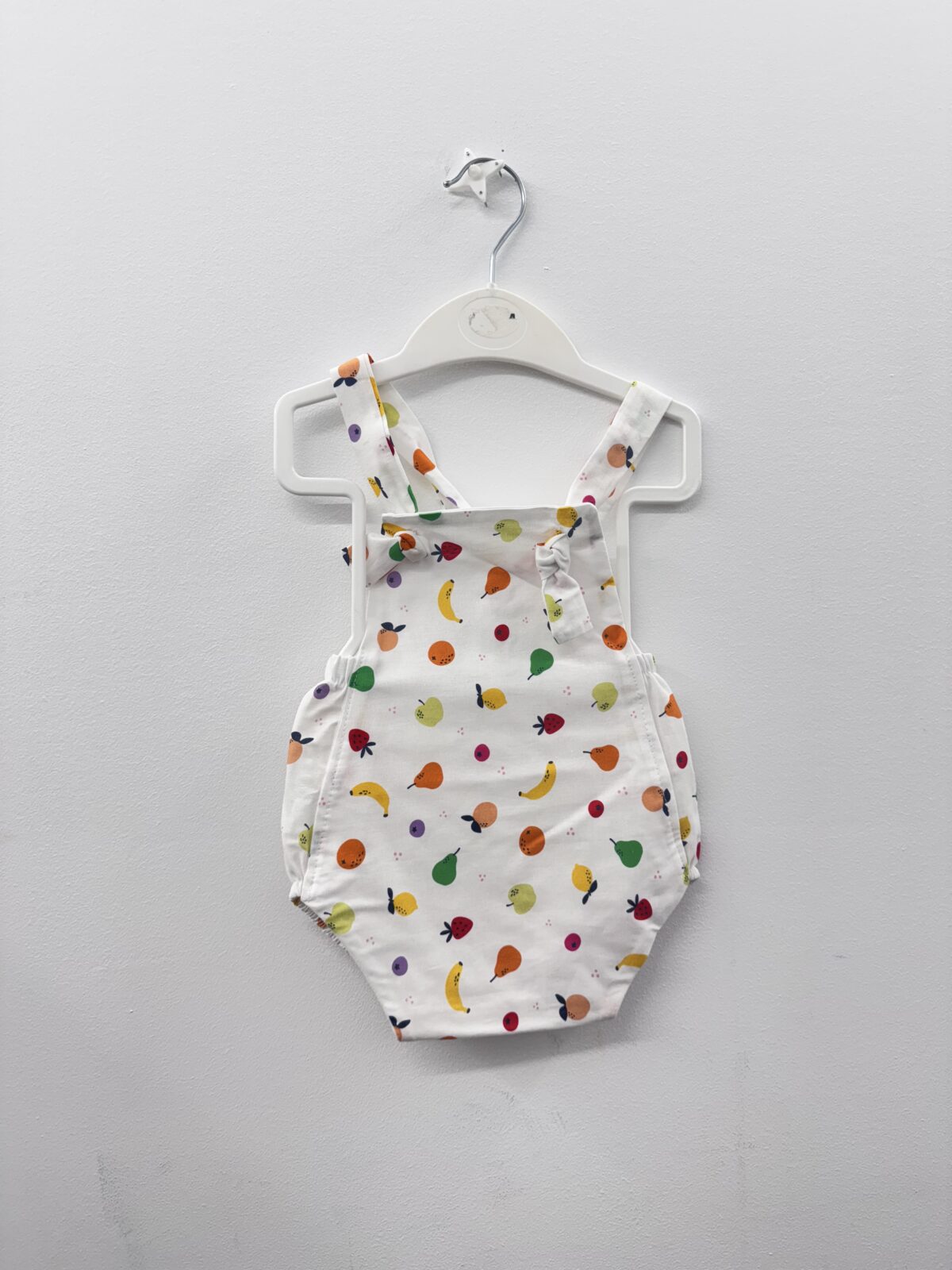 OUTLET(12MESES)
