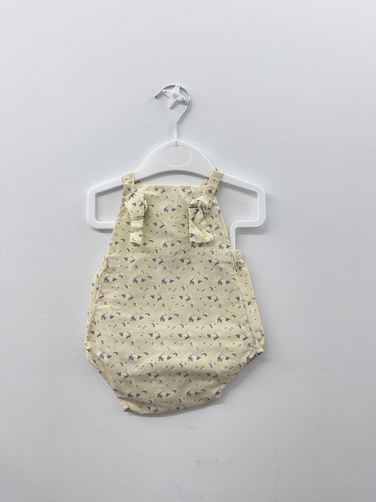 OUTLET(12 A 24MESES)