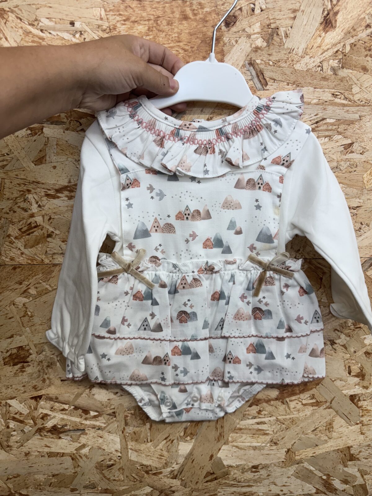 OUTLET(3 A 18MESES)
