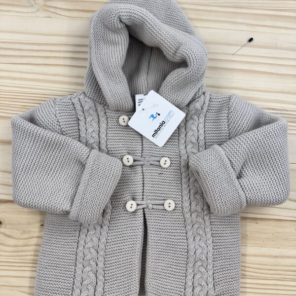 OUTLET( 3 Y 6MESES)