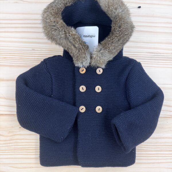 OUTLET( 3 Y 6MESES)