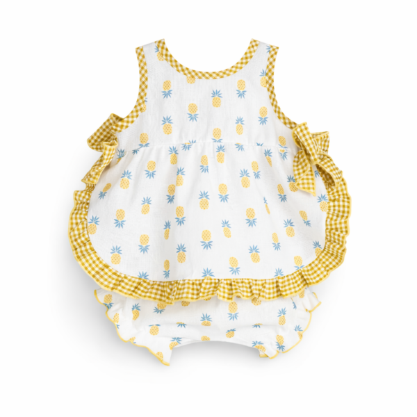 3A210465 900F 432E 8030 C70E631C4082